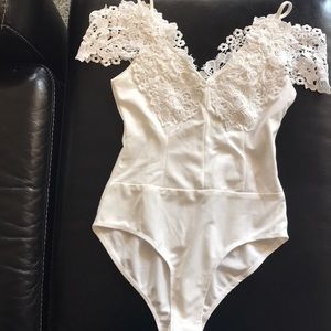 Hello molly white bodysuit with lace